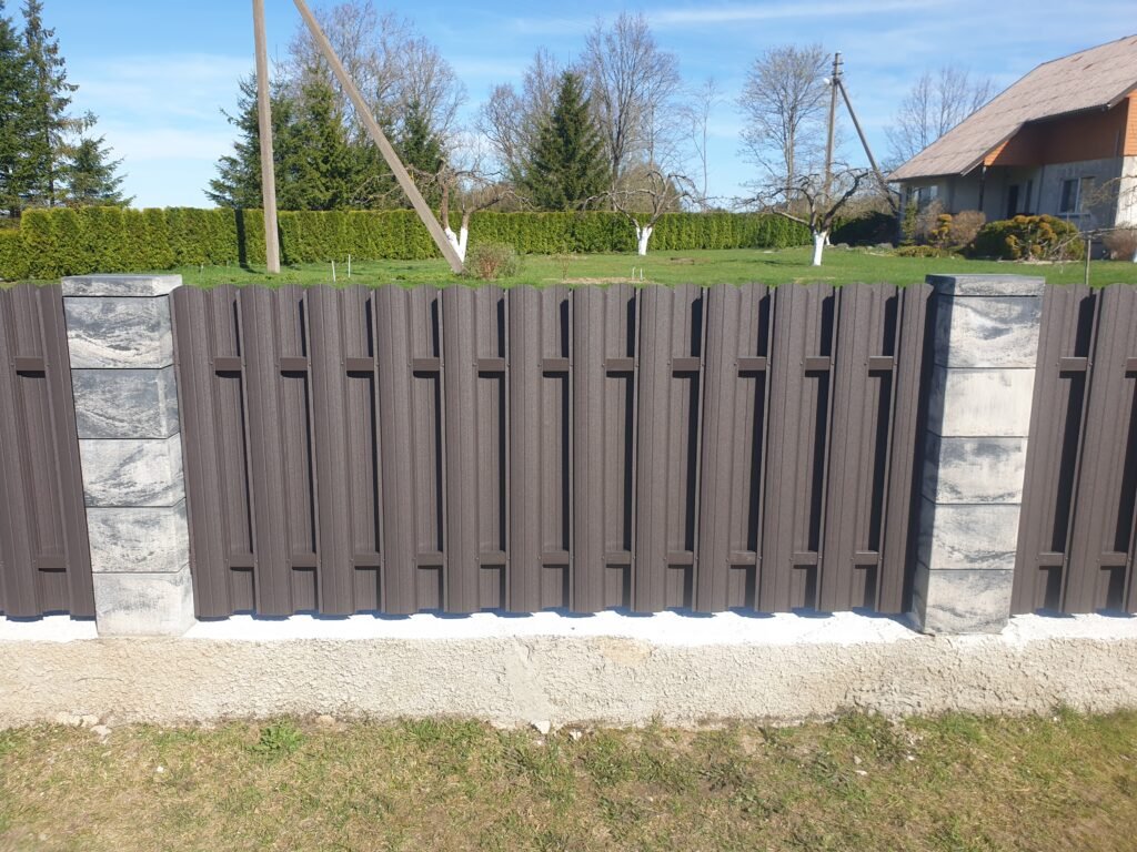 Tvoralenčių montavimas ir pardavimas